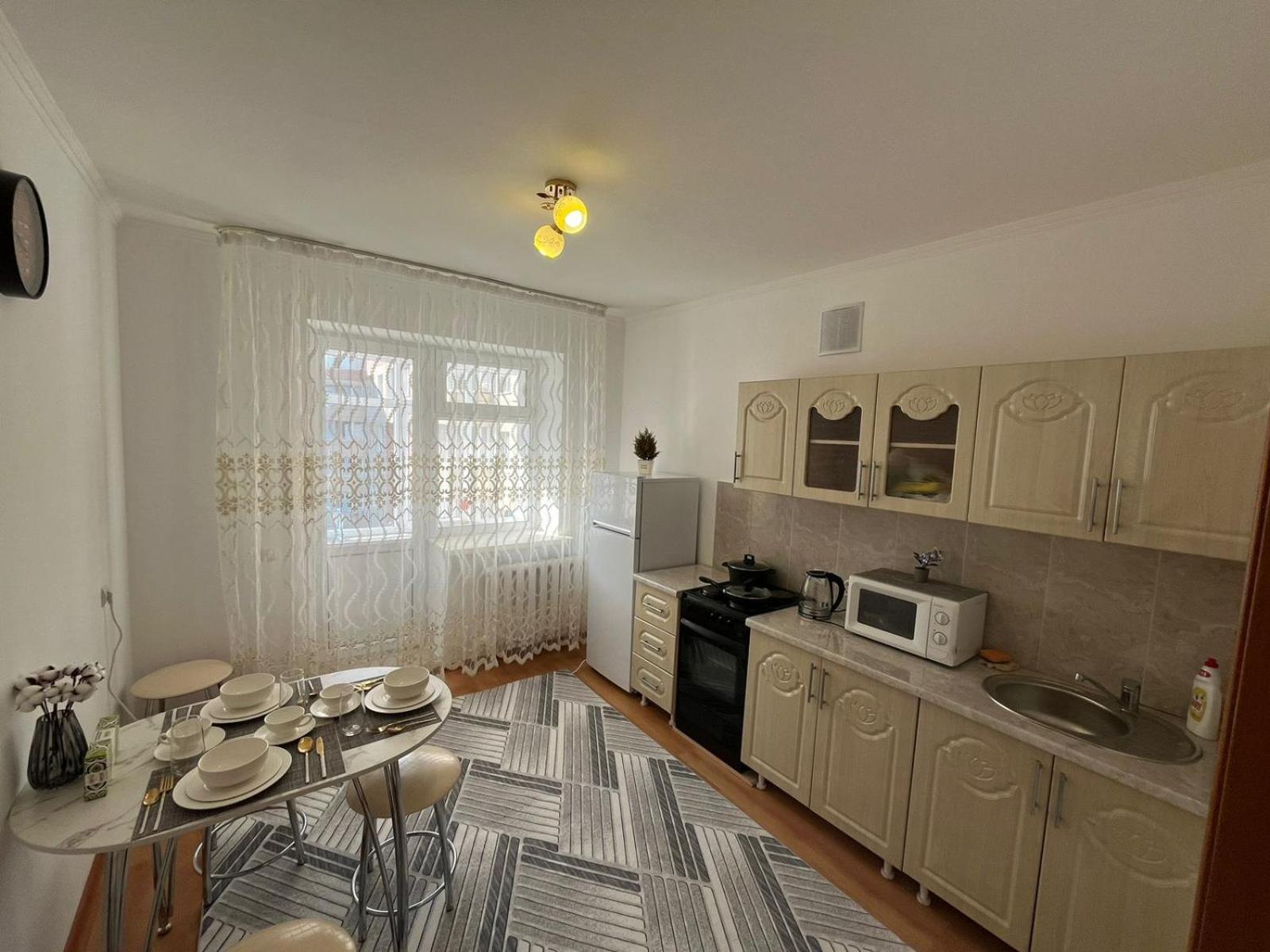 Cosy flat in the city center Taldykol Buitenkant foto