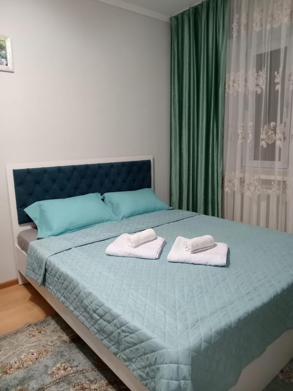 Cosy flat in the city center Taldykol Buitenkant foto